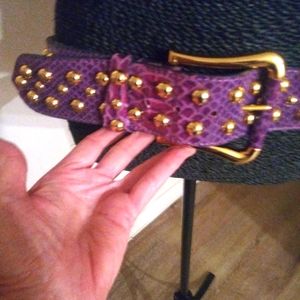 Woman gold nail head leather belt